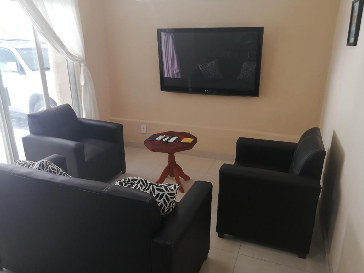 Апартаменты Apartamento 4 El Paraiso De Capitan Fernando Челем Экстерьер фото